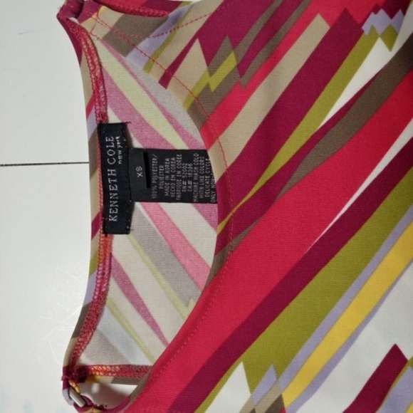 Kenneth Cole XS tank top - Picture 3 of 3